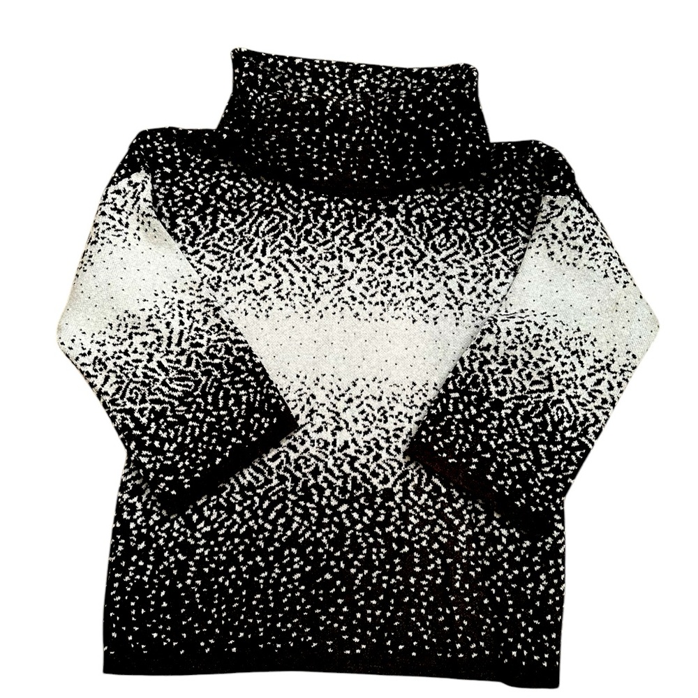 Marble turtleneck sweater, size S, Gray, 3/4 length sleeve